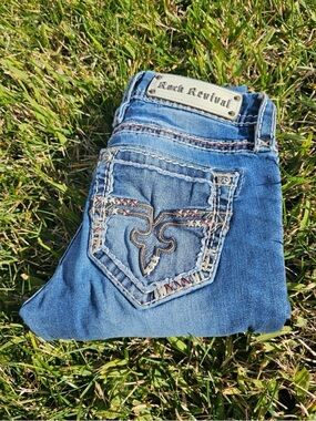 Rock Revival Women's Straight Leg Jeans in Medium Blue
